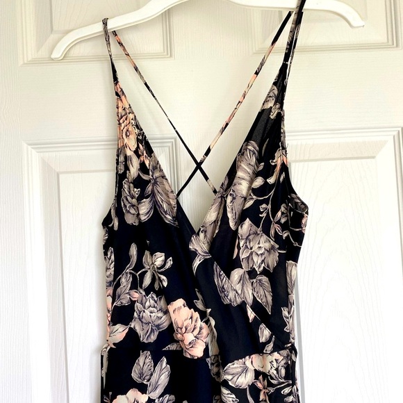 Floral wrap dress - Picture 2 of 5